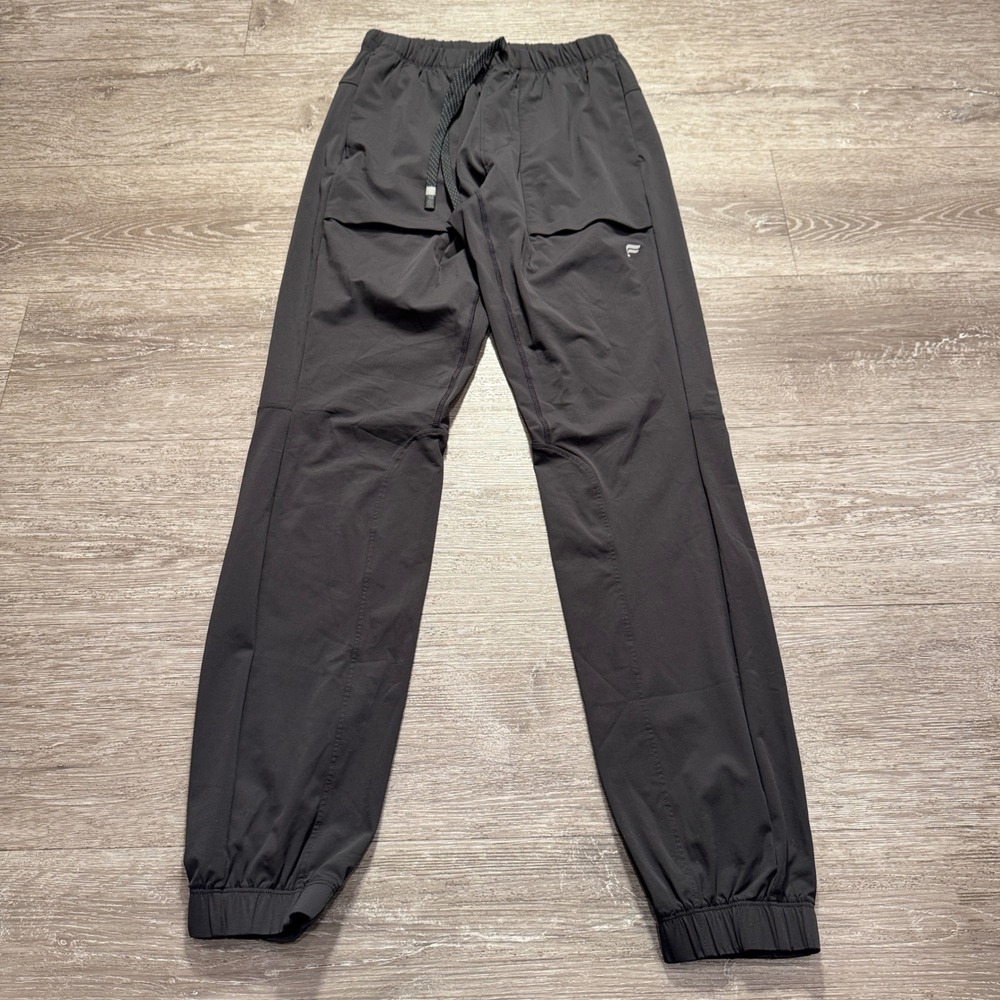 Fabletics One Jogger Mens XS Black Nylon Stretch Active Training Gym Pants 24x31